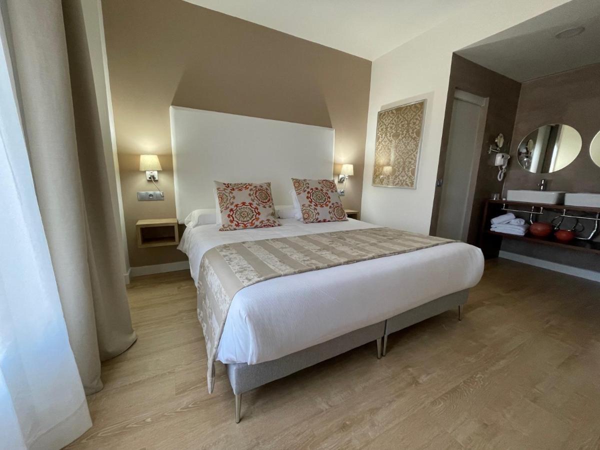 Anoreta Suites รินกอนเดลาวิกตอเรีย ภายนอก รูปภาพ