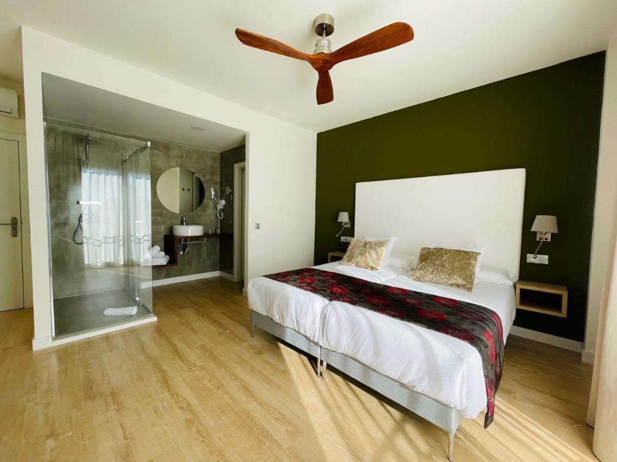 Anoreta Suites รินกอนเดลาวิกตอเรีย ภายนอก รูปภาพ